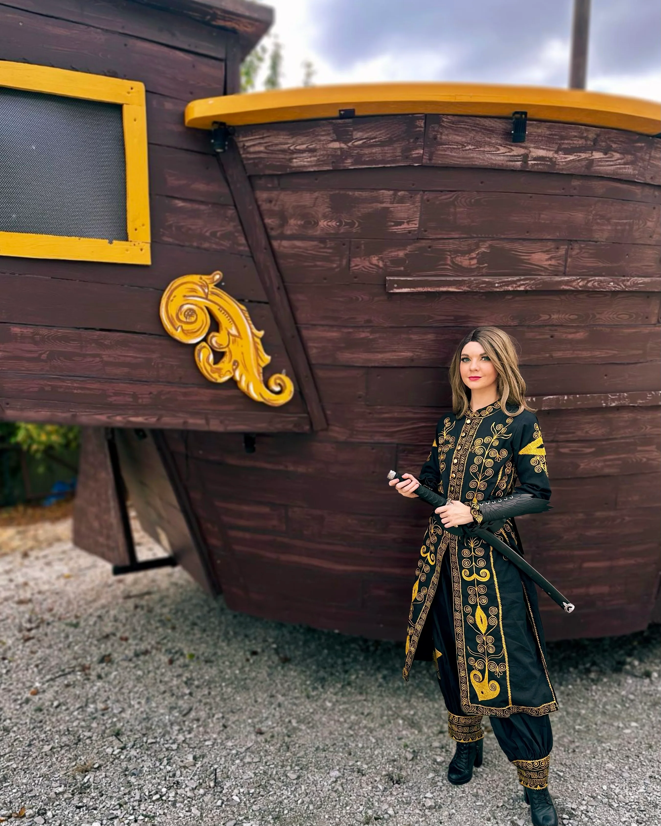 Renaissance Faire 100% Cotton Elizabeth Swann Cosplay Fantasy Pirate Buccaneer Embroidered Costume: Coat and Pantaloons. Reminisce Brand - Image 7
