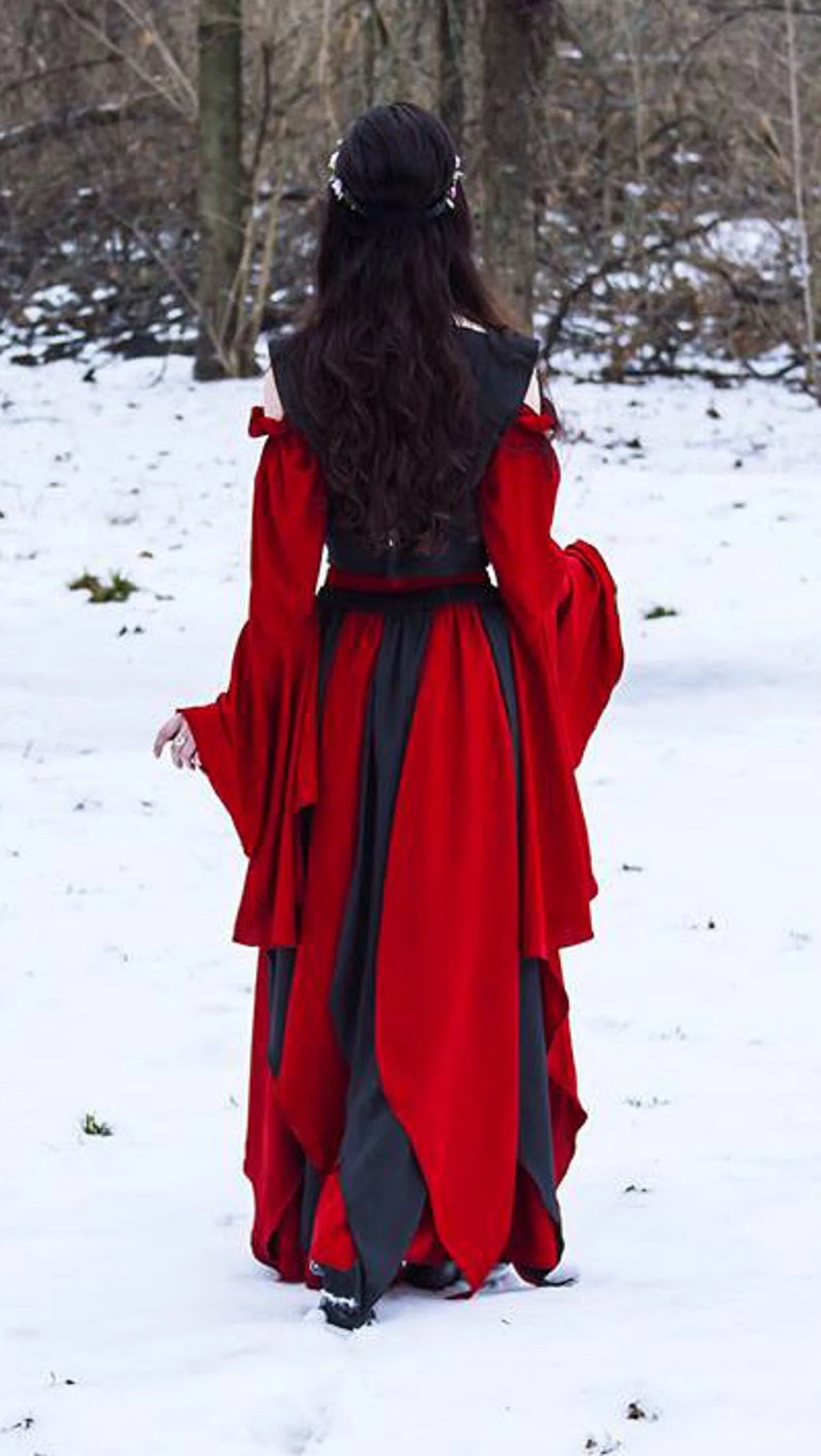 The Renaissance Tzigane 3 Piece Layered Fantasy Costume - Image 6